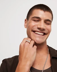 Ring with horizontal tube