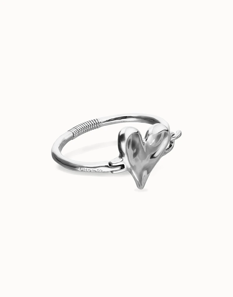 Bangle bracelet with heart detail