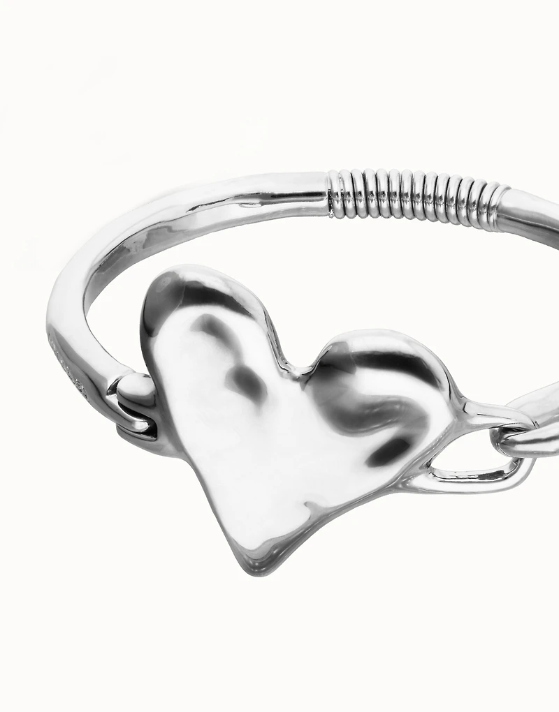 Bangle bracelet with heart detail