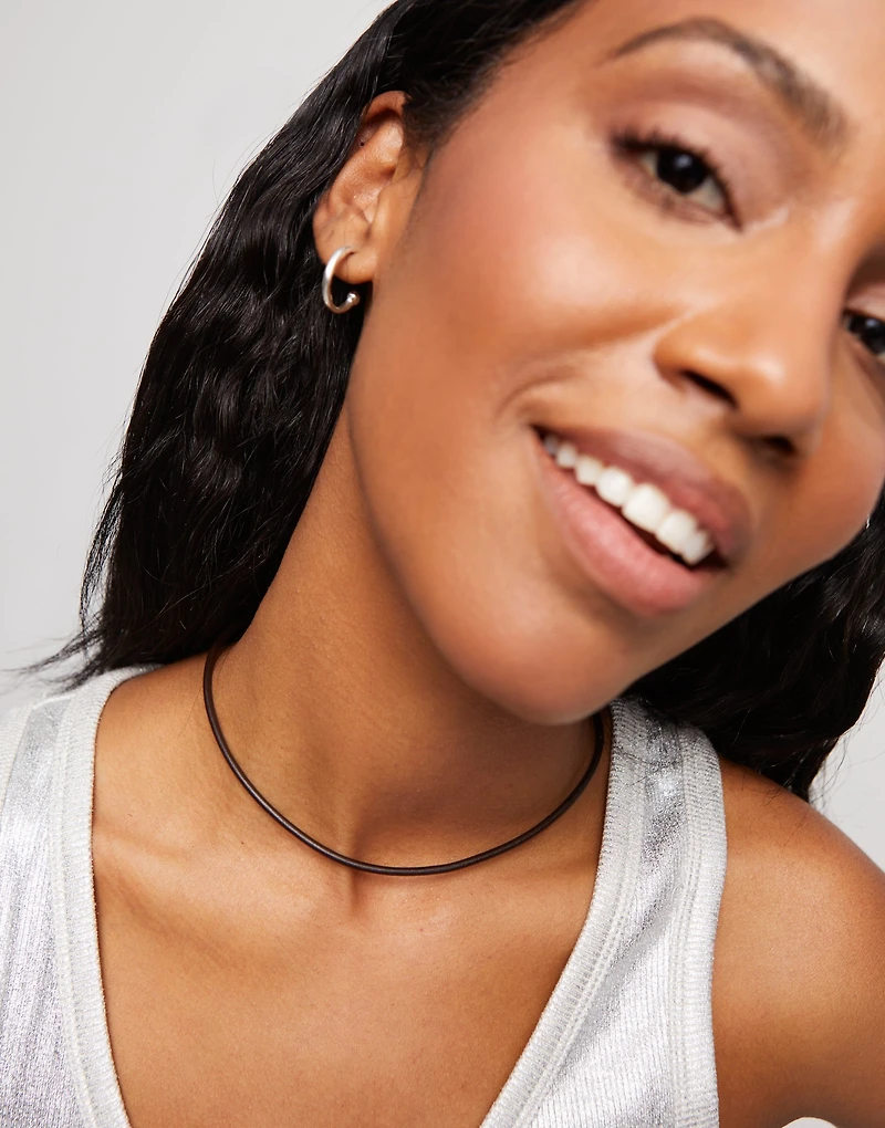 Short leather charm necklace