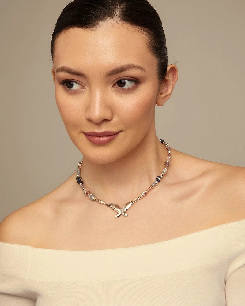 Short beaded necklace with butterfly