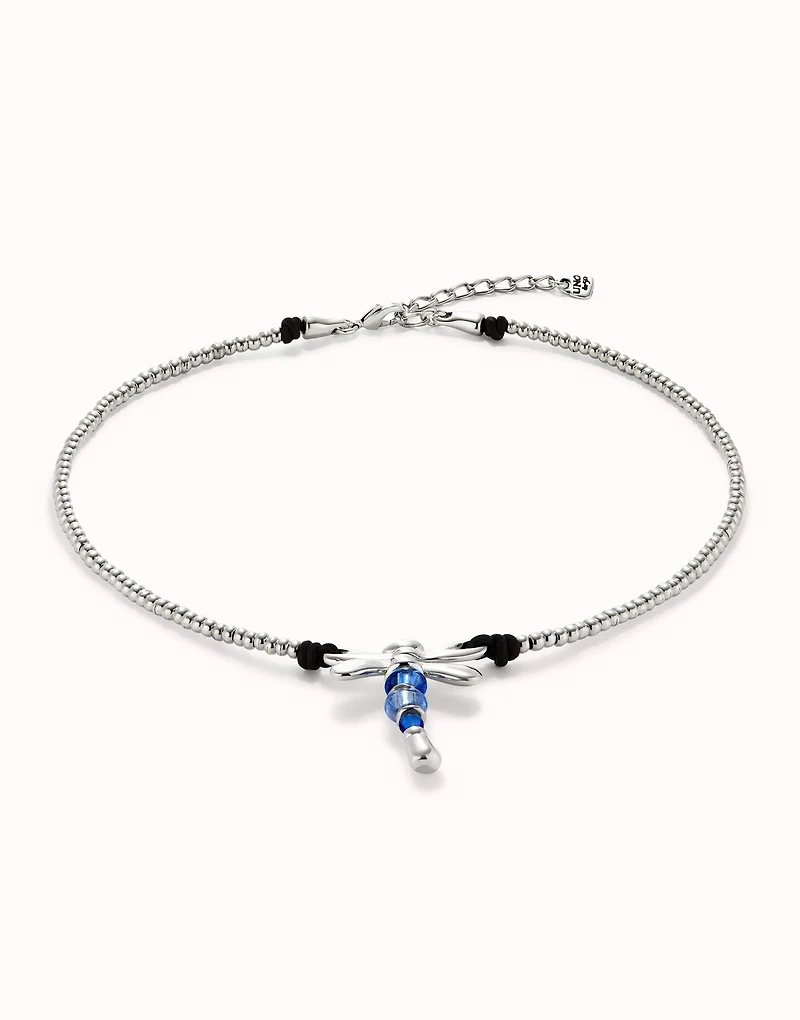 Short pendant necklace with dragonfly