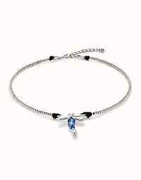 Short pendant necklace with dragonfly
