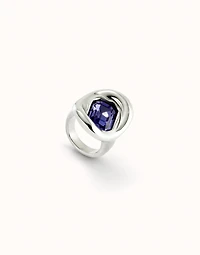 Ring with purple crystal