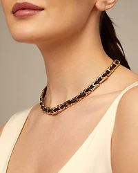 Short leather necklace with links