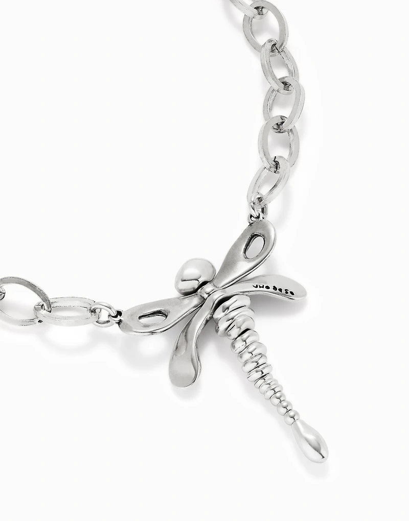 Short link chain necklace with dragonfly