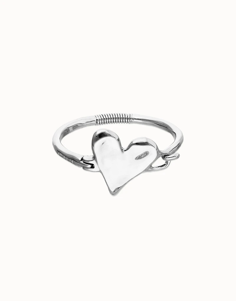 Bangle bracelet with heart detail