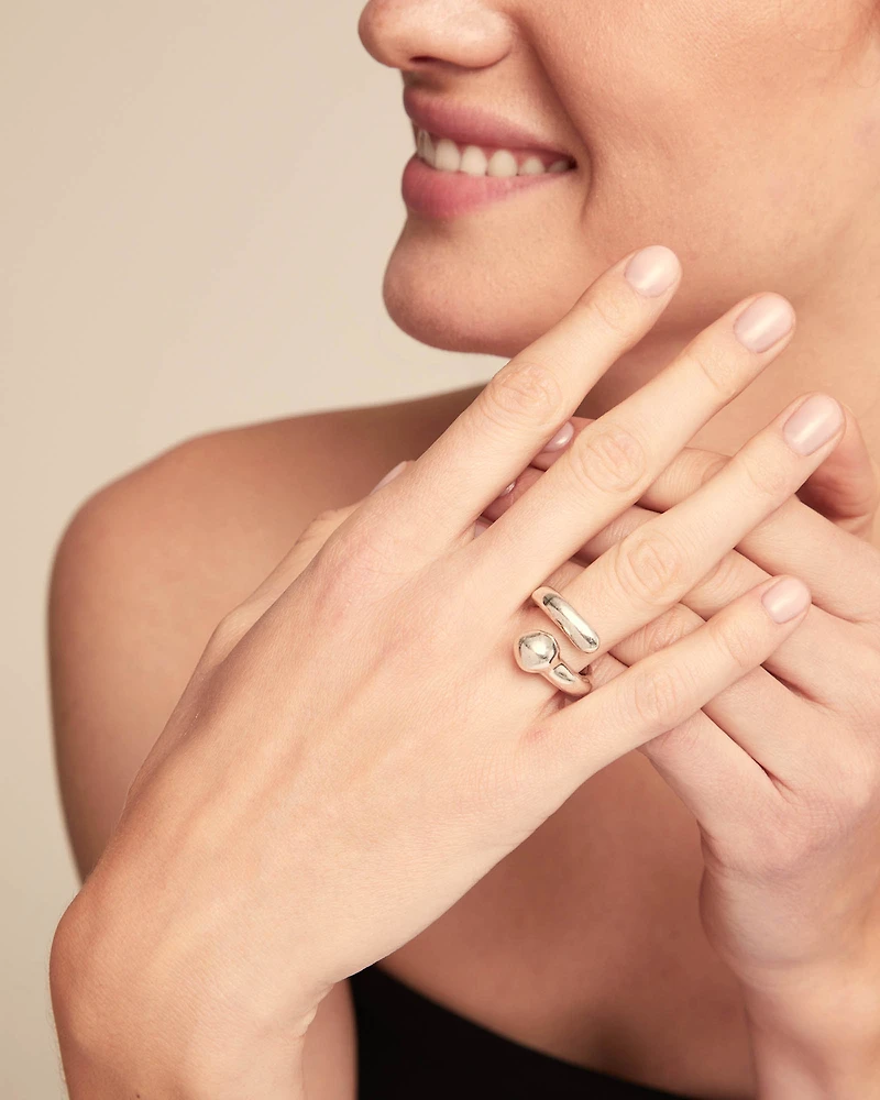 Open organic‑design ring