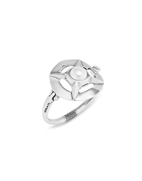 Bangle bracelet with a pearl