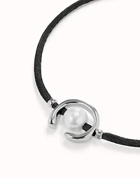 Black cord bracelet with a pearl