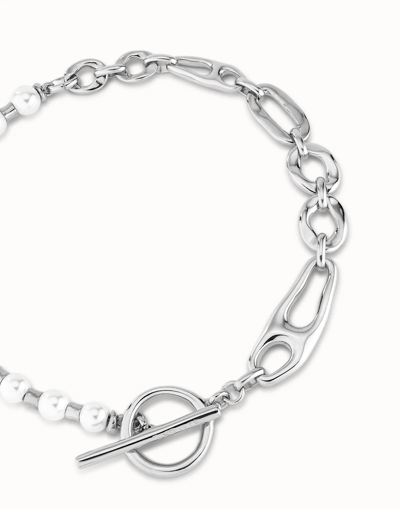 Short link chain necklace with pearls