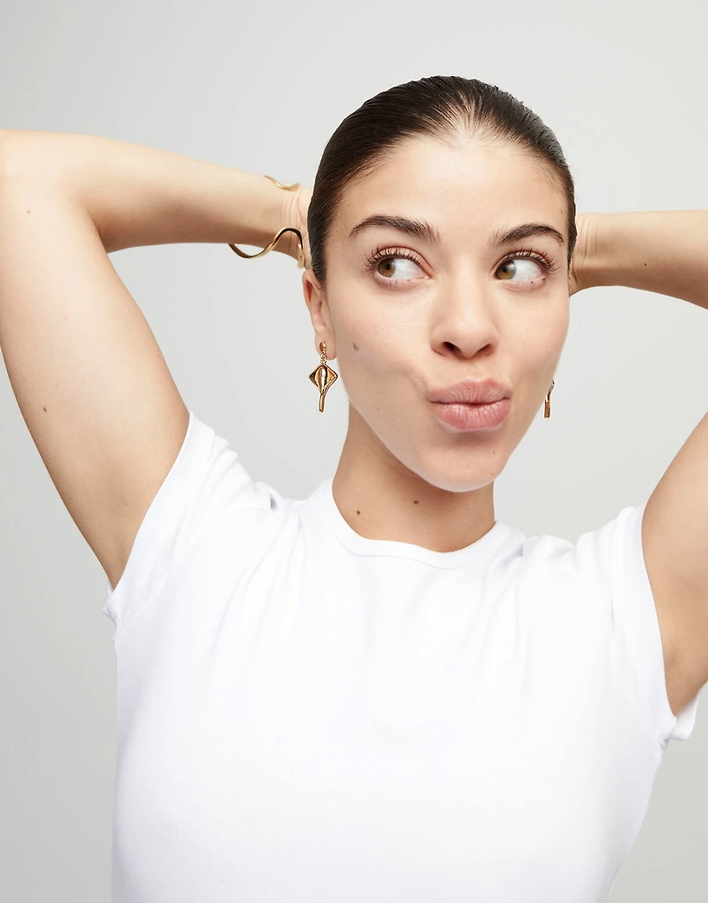 Manta ray-shaped drop earrings