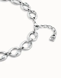 Short oval link chain necklace