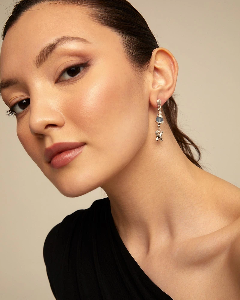 Earrings with blue crystal and butterfly