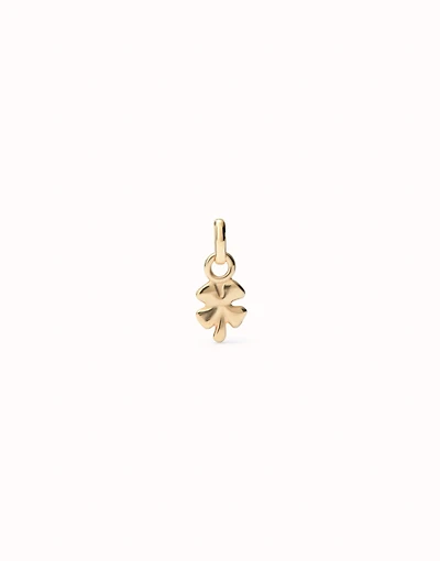 Clover-shaped charm