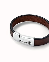 Leather bracelet with clasp