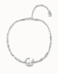 Short necklace with pearl