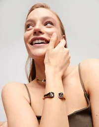 Cuff bracelet with black crystal