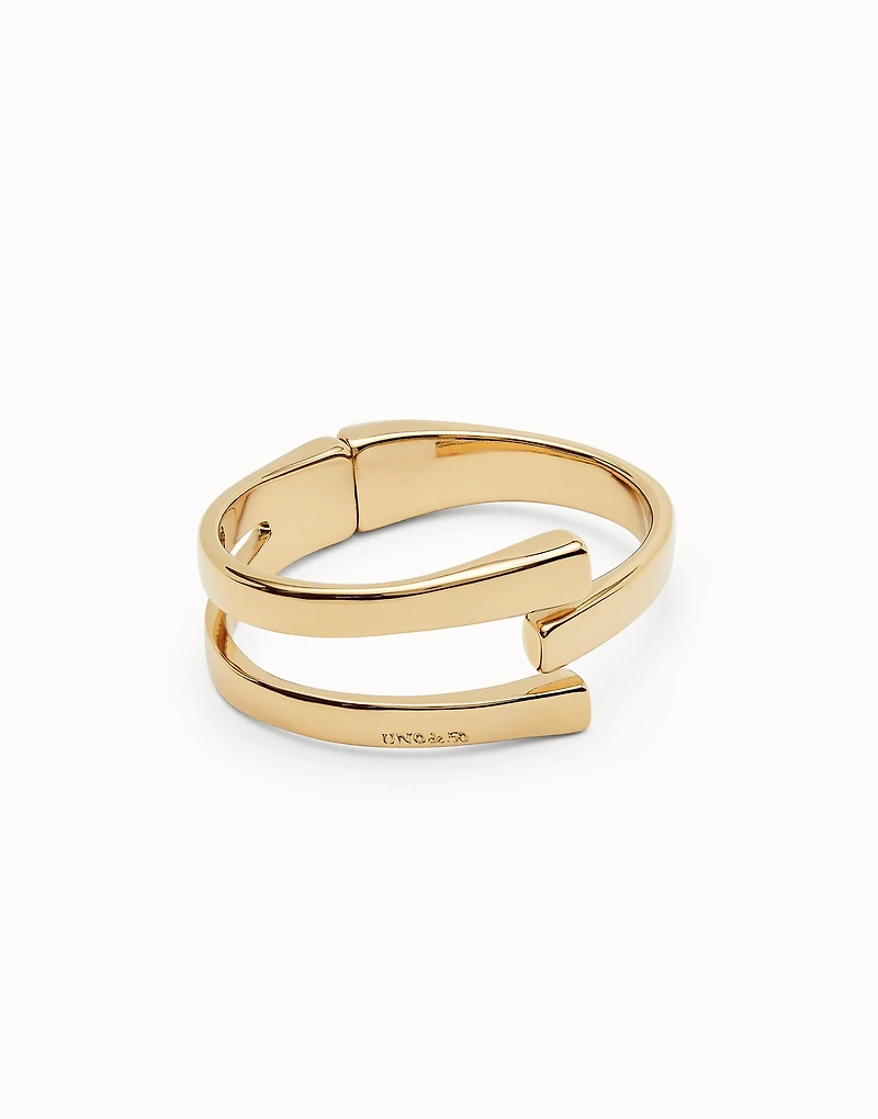 Bangle bracelet