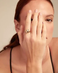 Ring with white cubic zirconia