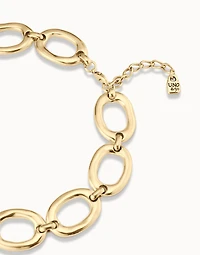 Short oval link chain necklace