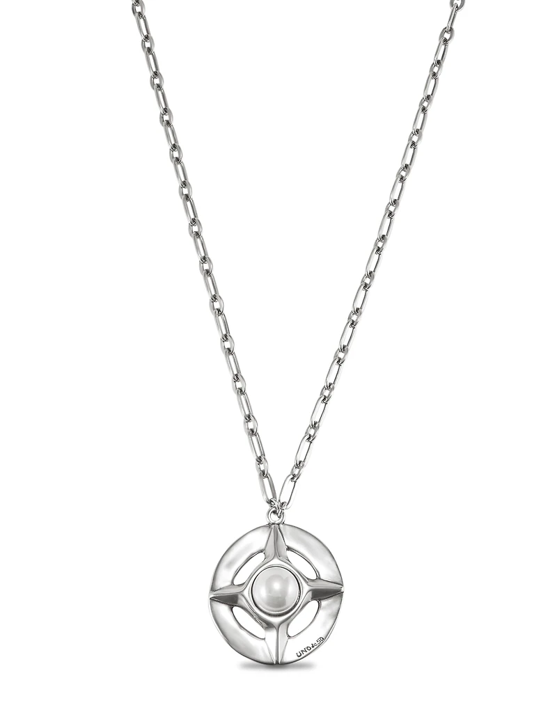 Long pendant necklace with pearl
