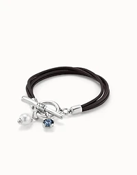 Leather bracelet with a crystal and a pearl