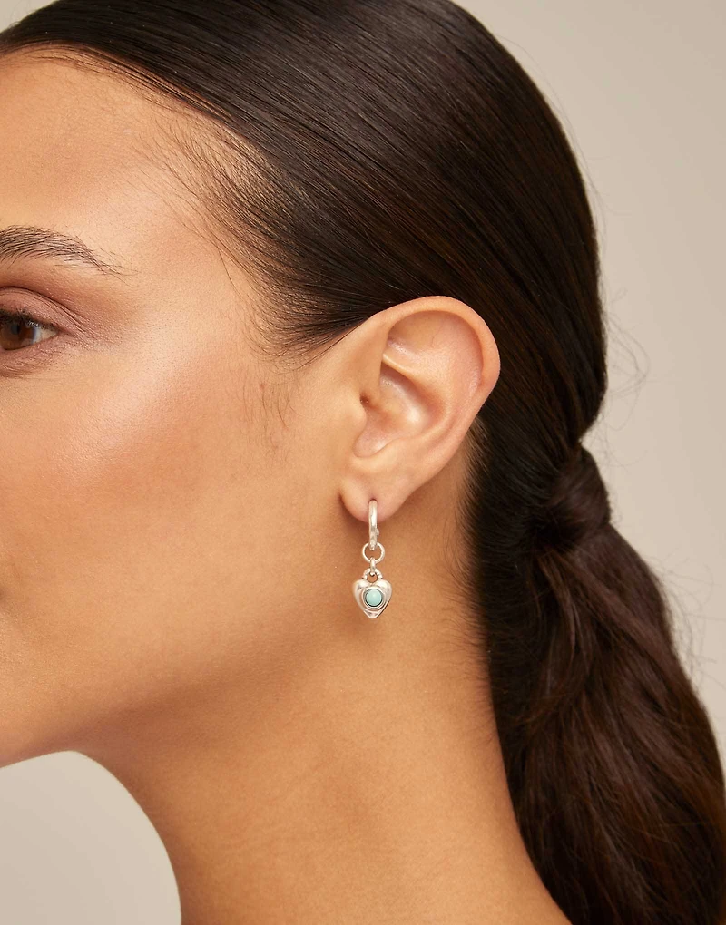 Hoop earrings with turquoise murano glass