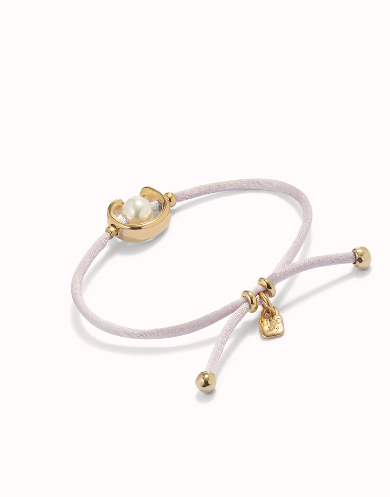cord bracelet with a pearl