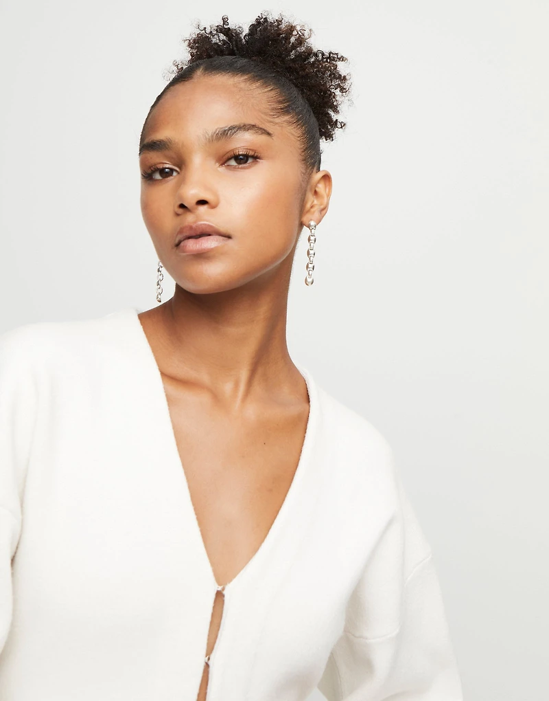 Drop earrings with bead shaped links