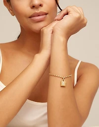 Oval link chain charm bracelet