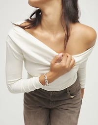 Link bracelet with cylindrical pieces