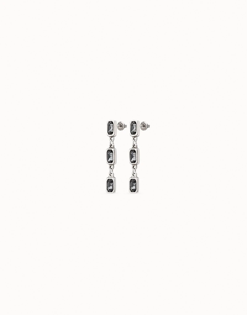 Drop earrings with gray crystals