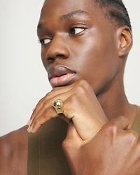 Ring with sphere shape