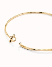 Choker necklace with front clasp and white topaz