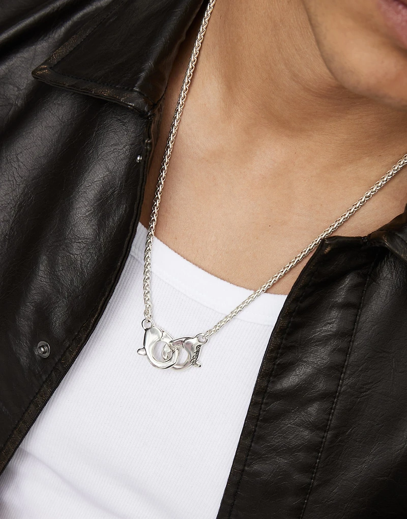 Necklace with intertwined carabiner