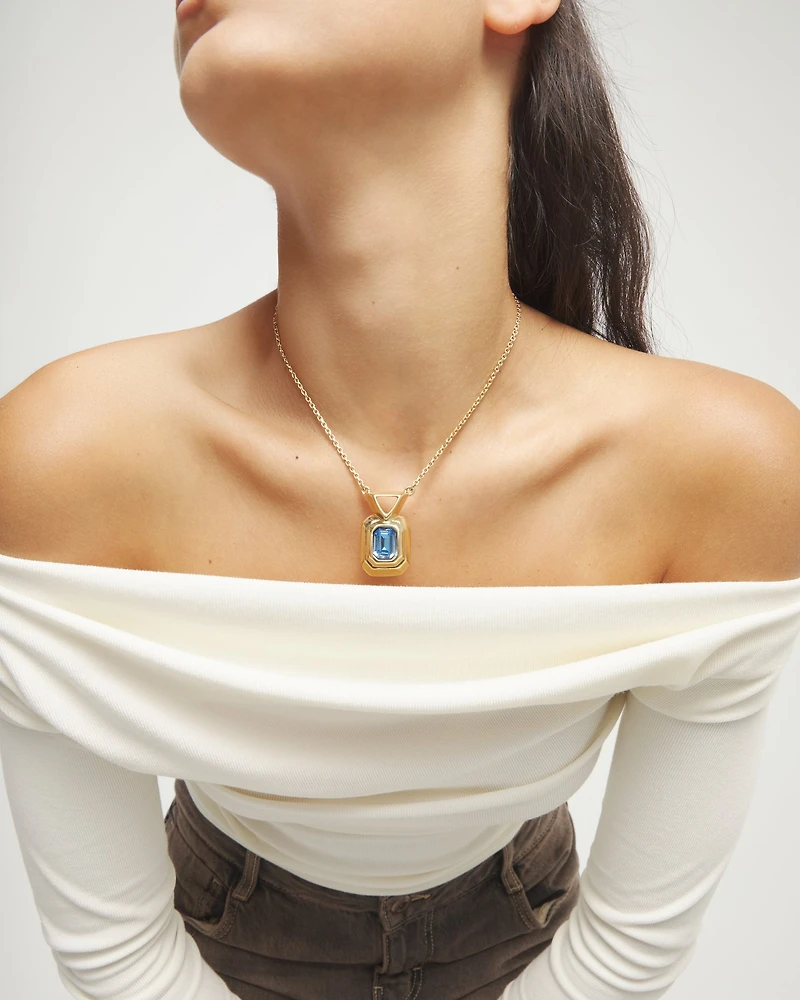 Necklace with rectangular blue faceted crystal