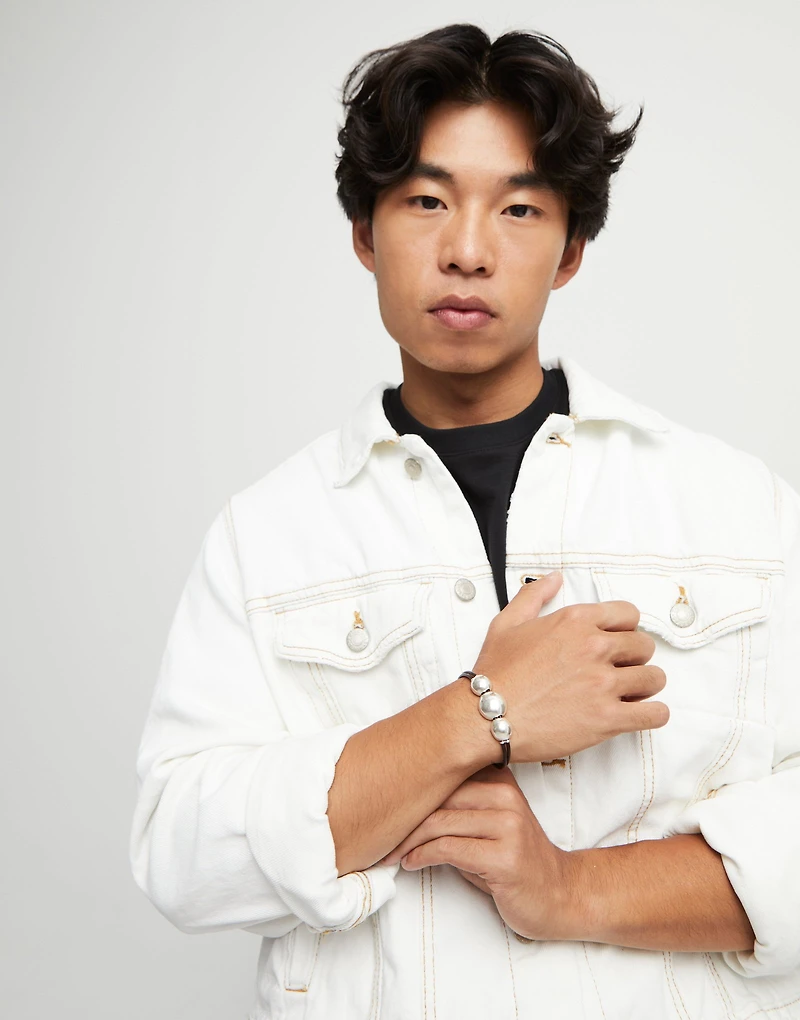 Leather bracelet with three large beads