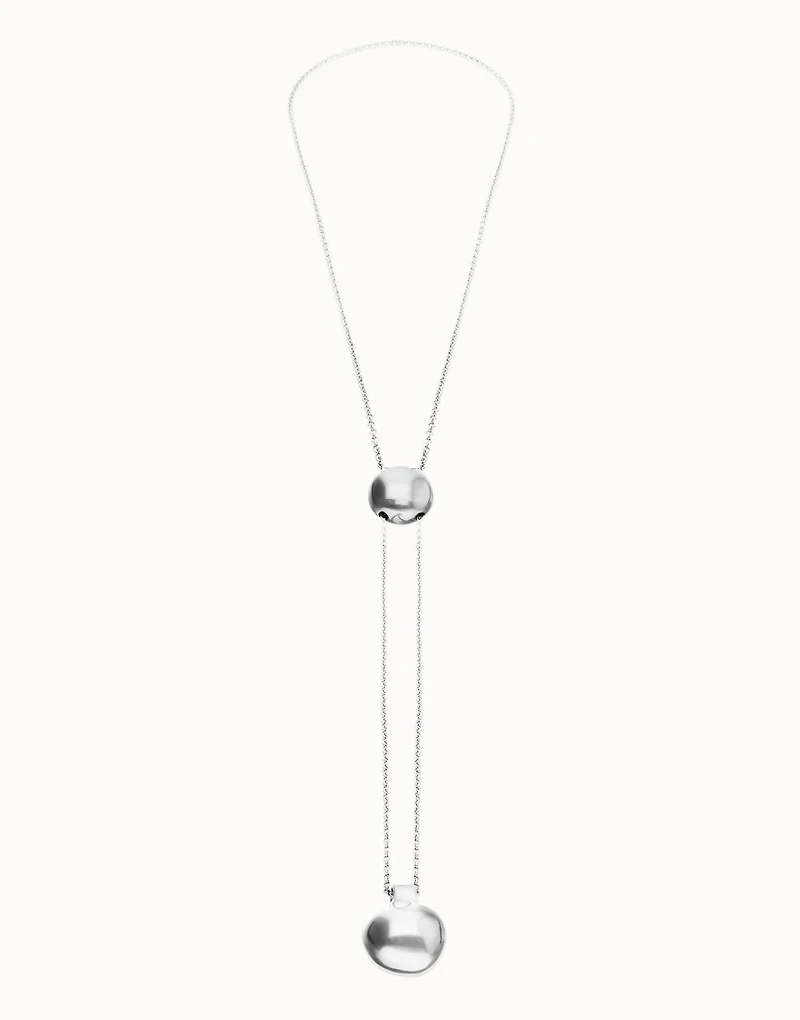 Long necklace with an adjustable chain and two weights