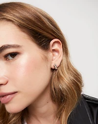 Tubular shape stud earrings