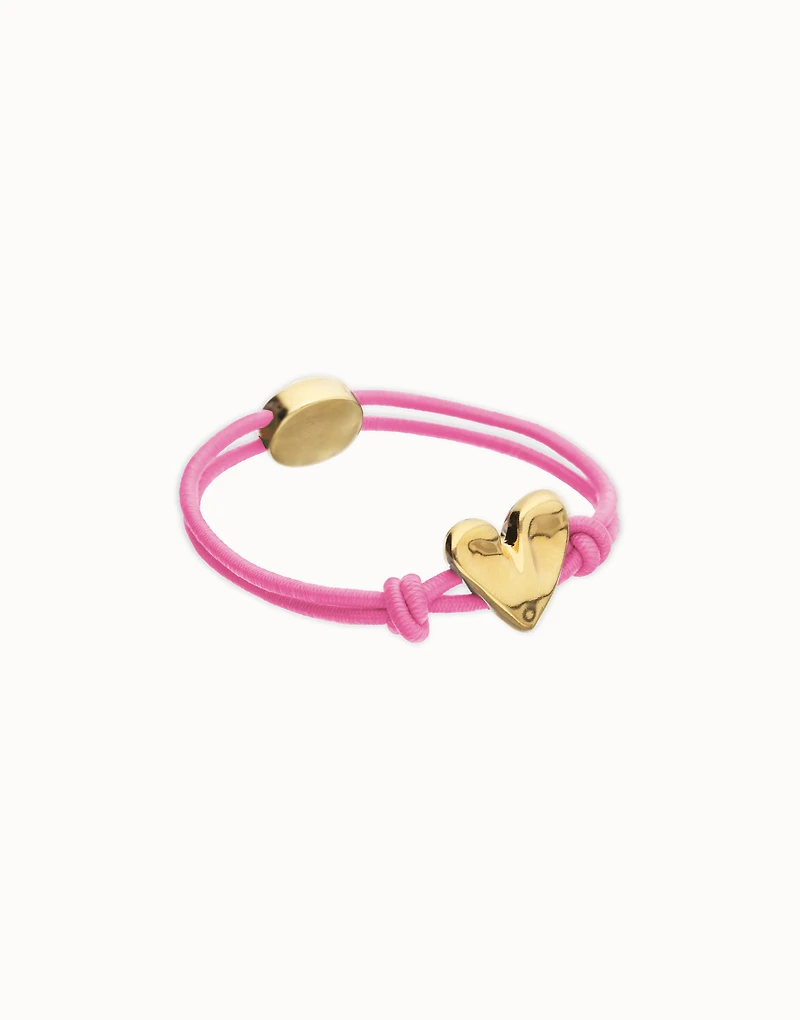 Pink elastic thread bracelet with heart charm