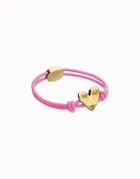 Pink elastic thread bracelet with heart charm