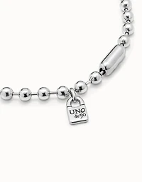Short beaded necklace with padlock