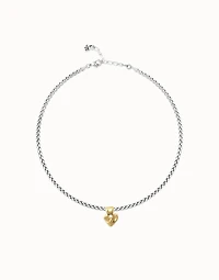 Short chain necklace with small heart detail