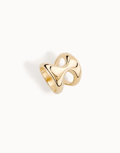 Organic link shape ring