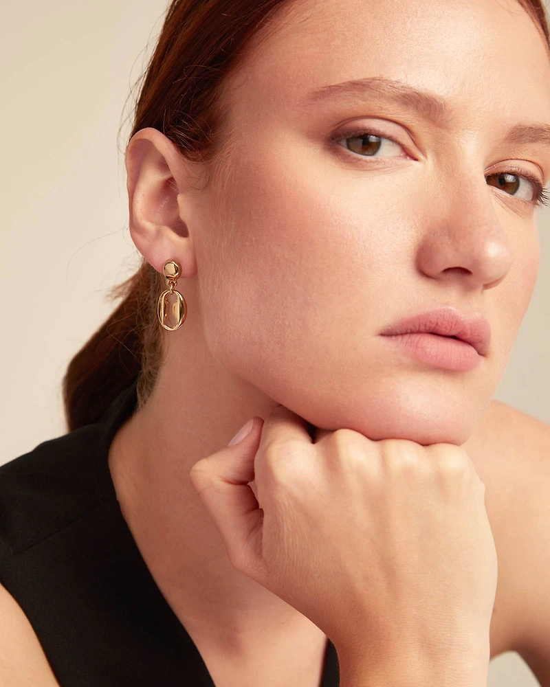 Drop earrings