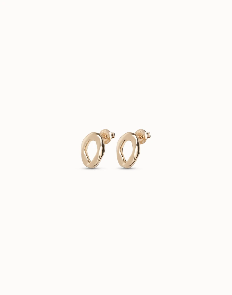 Oval link shape stud earrings