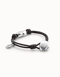 Leather bracelet with a heart