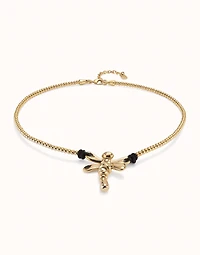 Short pendant necklace with dragonfly