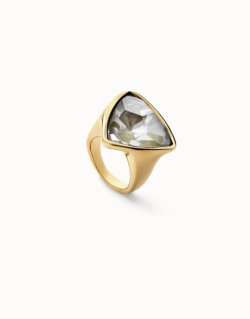 Large triangular ring with crystals